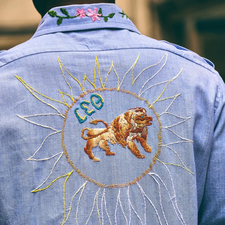 1970s Caswell Club Hand-Embroidered Leo Zodiac Chambray Shirt | Modern US S/M