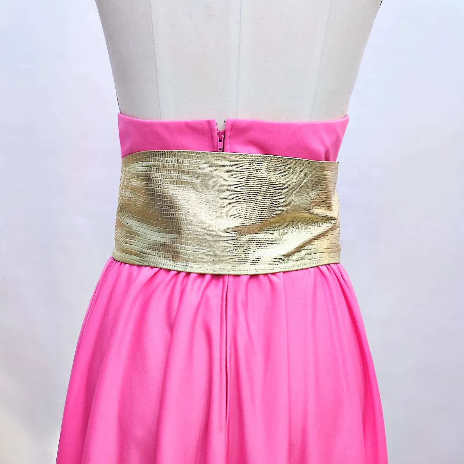 Late 1970s–Early 1980s Anne Klein for Calderon Gold Leather Wide Waist Belt – Saks Fifth Avenue Exclusive (Size 0/2, 24") - Image 8