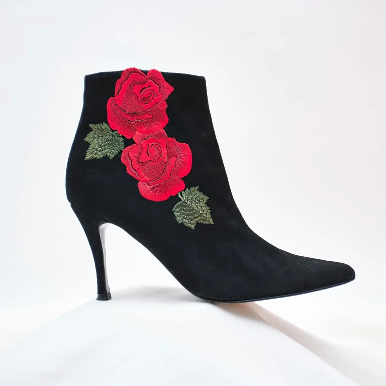 1990s/2000s Timothy Hitsman Black Suede Rose Embroidered Boots (Size 8.5/9)
