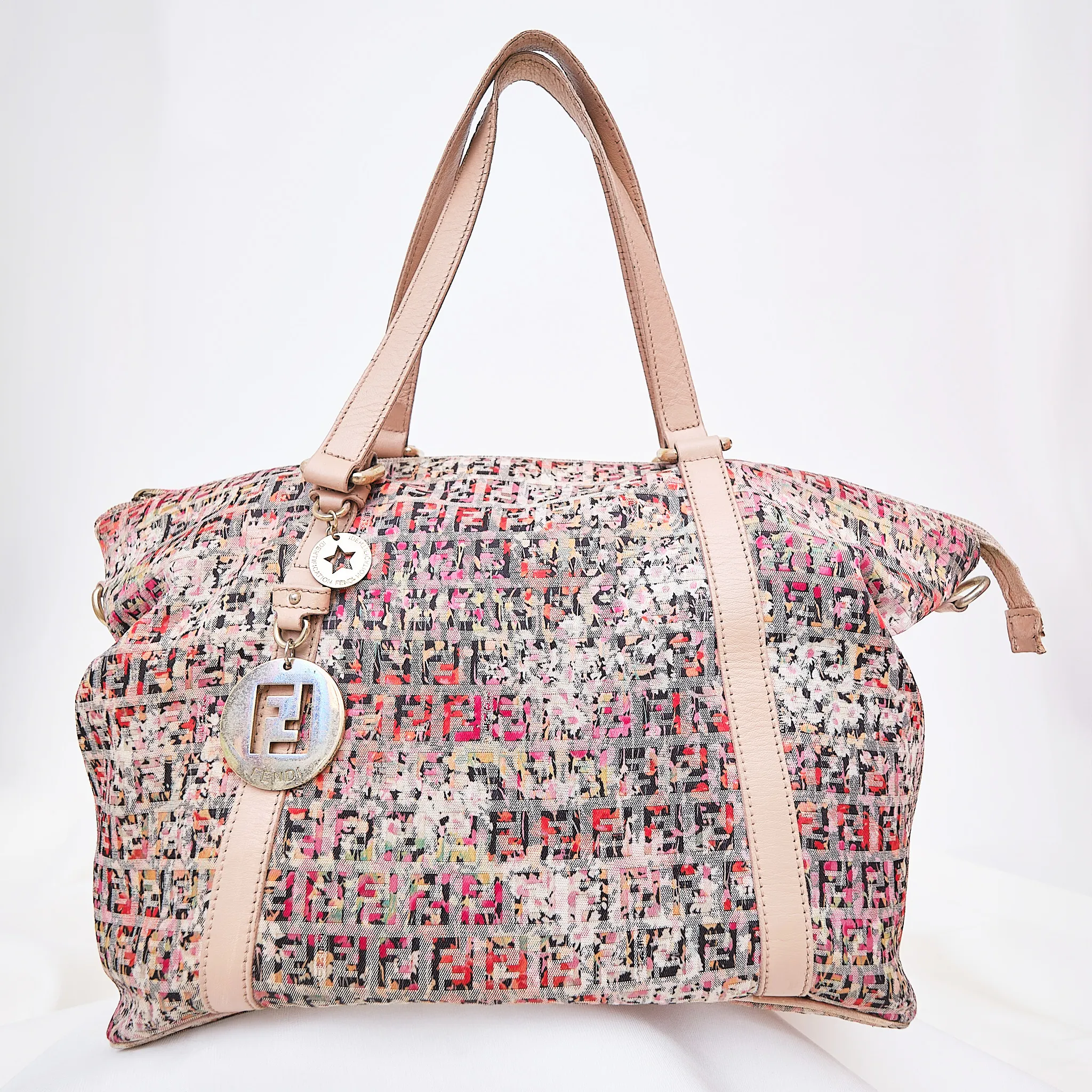 2000s Fendi Vintage Multicolor Zucca Logo Tote Bag – Missing Zipper Pull (Good Condition)