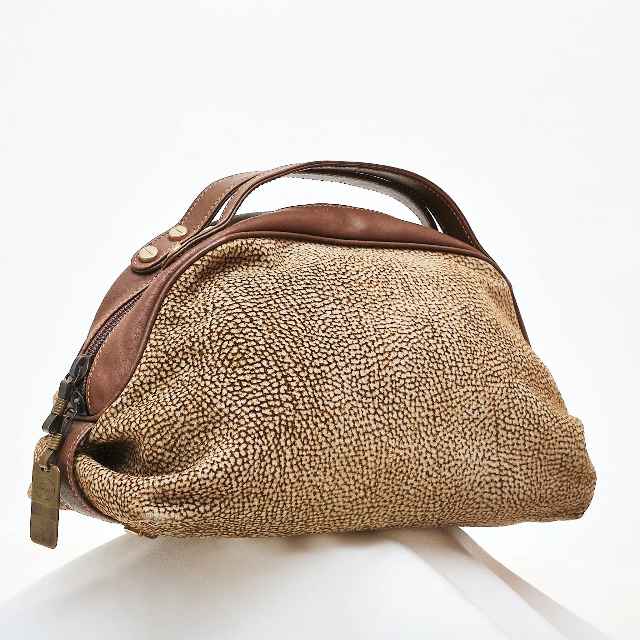 1980s Borbonese by Redwall Suede Pillow Bag – Excellent Condition - Image 3