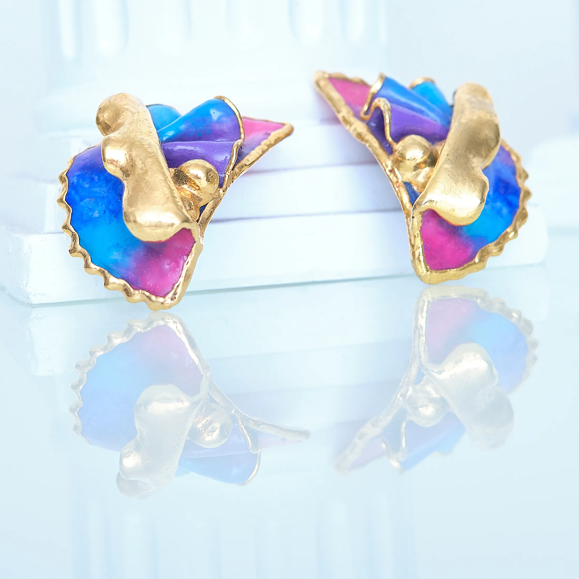 Amy Lacombe 1988 Sculptural Clip Earrings – Magenta/Blue, 24K Gold-Plated (Art to Wear) - Image 9