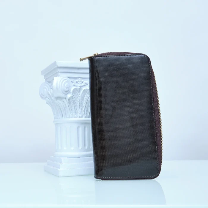パテック・フィリップ♥財布 Patek Philippe Zip-Around Wallet — Patent Leather (2000s) - QUIRK