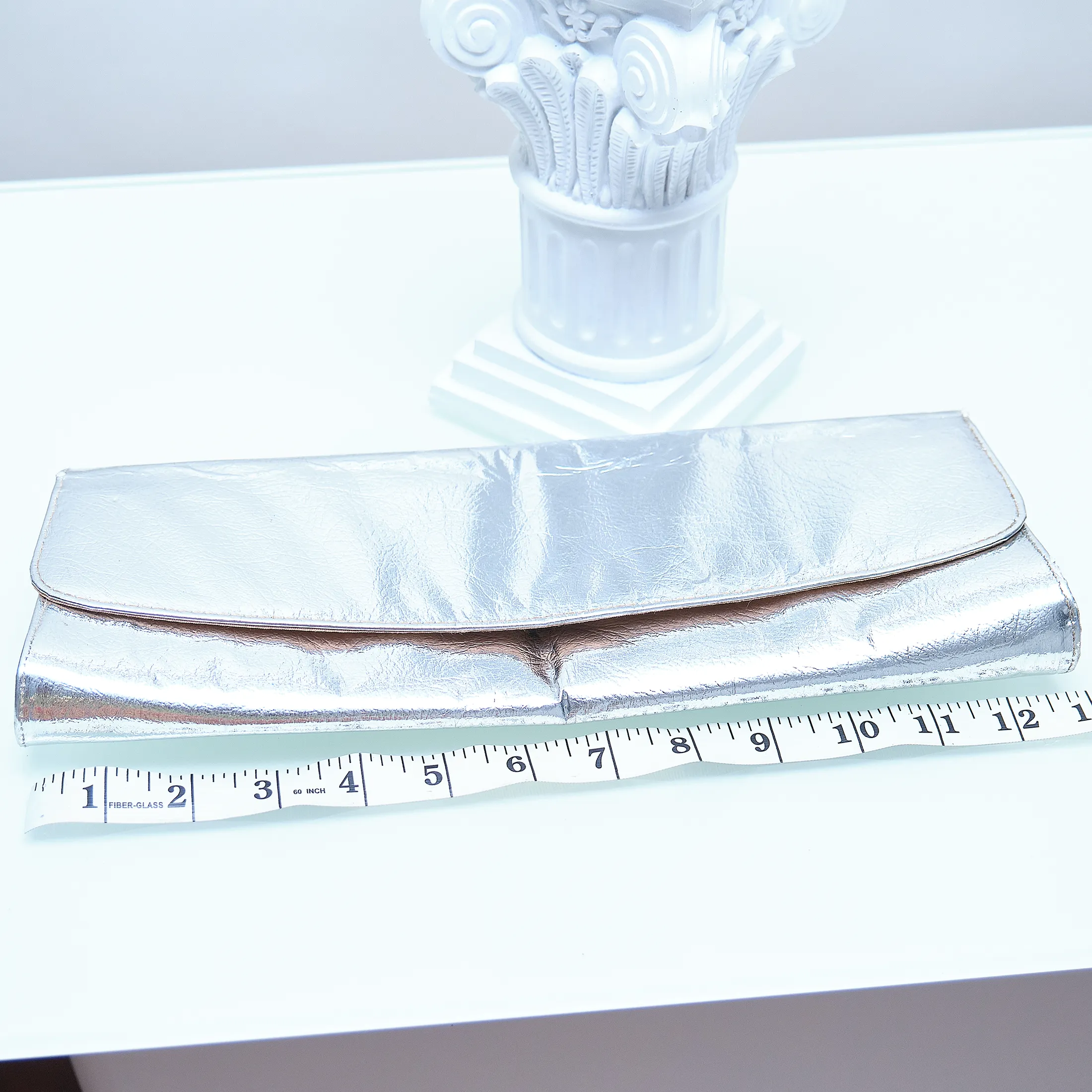1960s Space Age Silver Metallic Clutch - Image 6