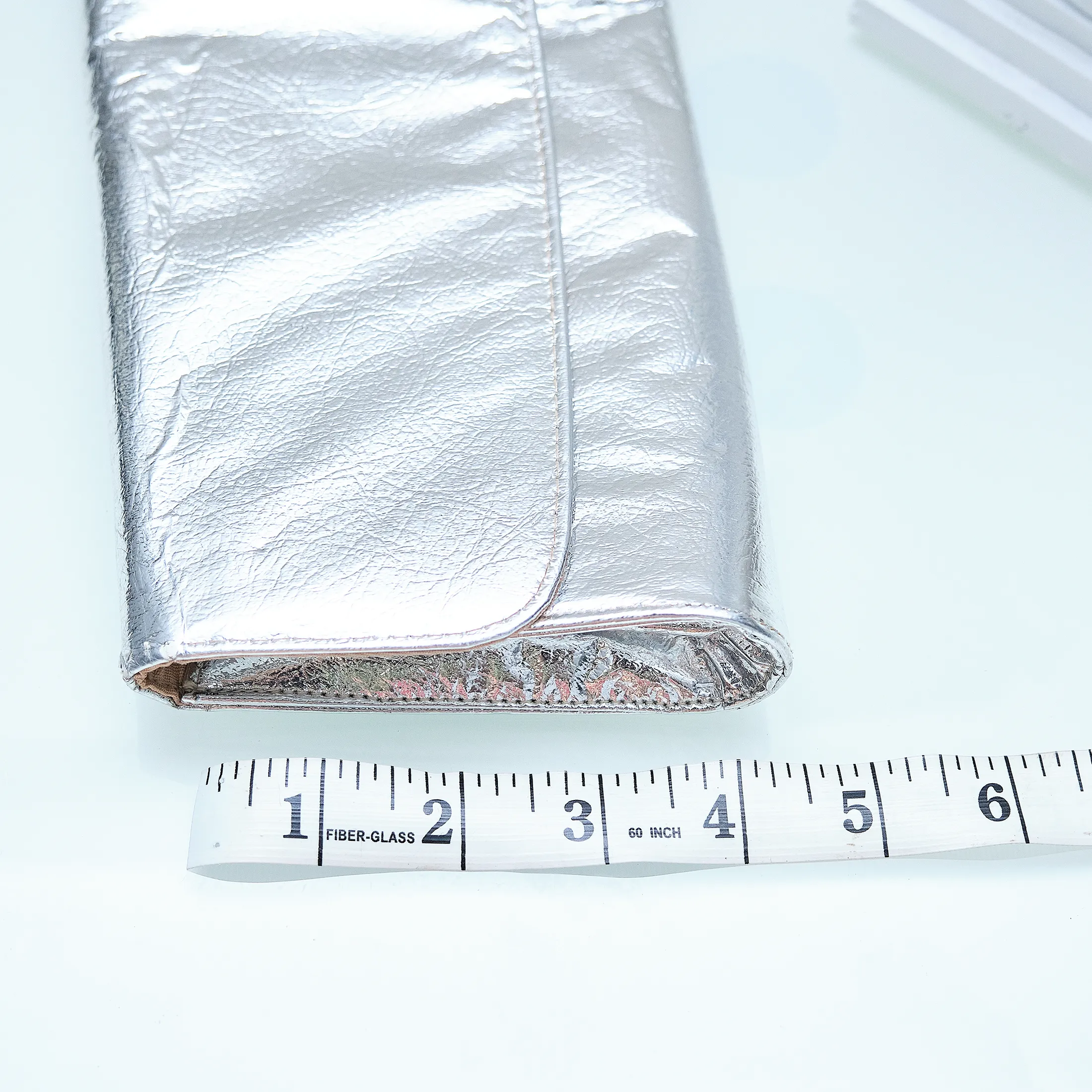 1960s Space Age Silver Metallic Clutch - Image 5