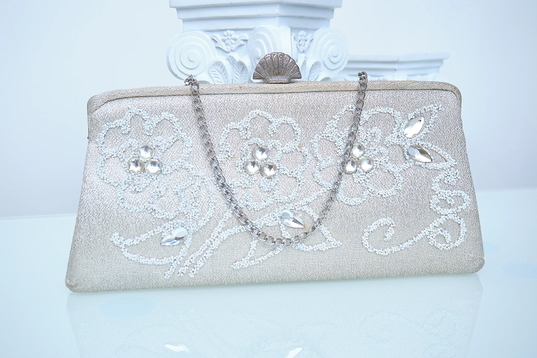 1950s/60s Hand-Beaded Evening Clutch Purse with Floral Sequin & Rhinestone Design - Image 8