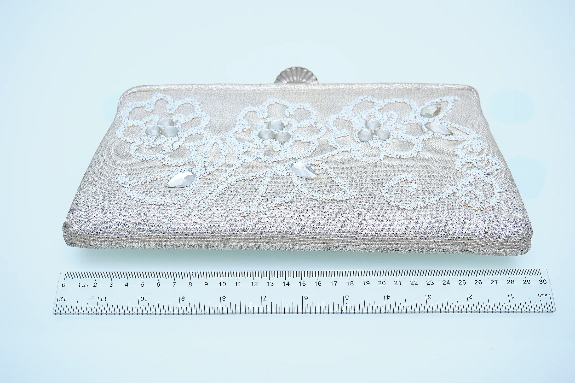 1950s/60s Hand-Beaded Evening Clutch Purse with Floral Sequin & Rhinestone Design - Image 6