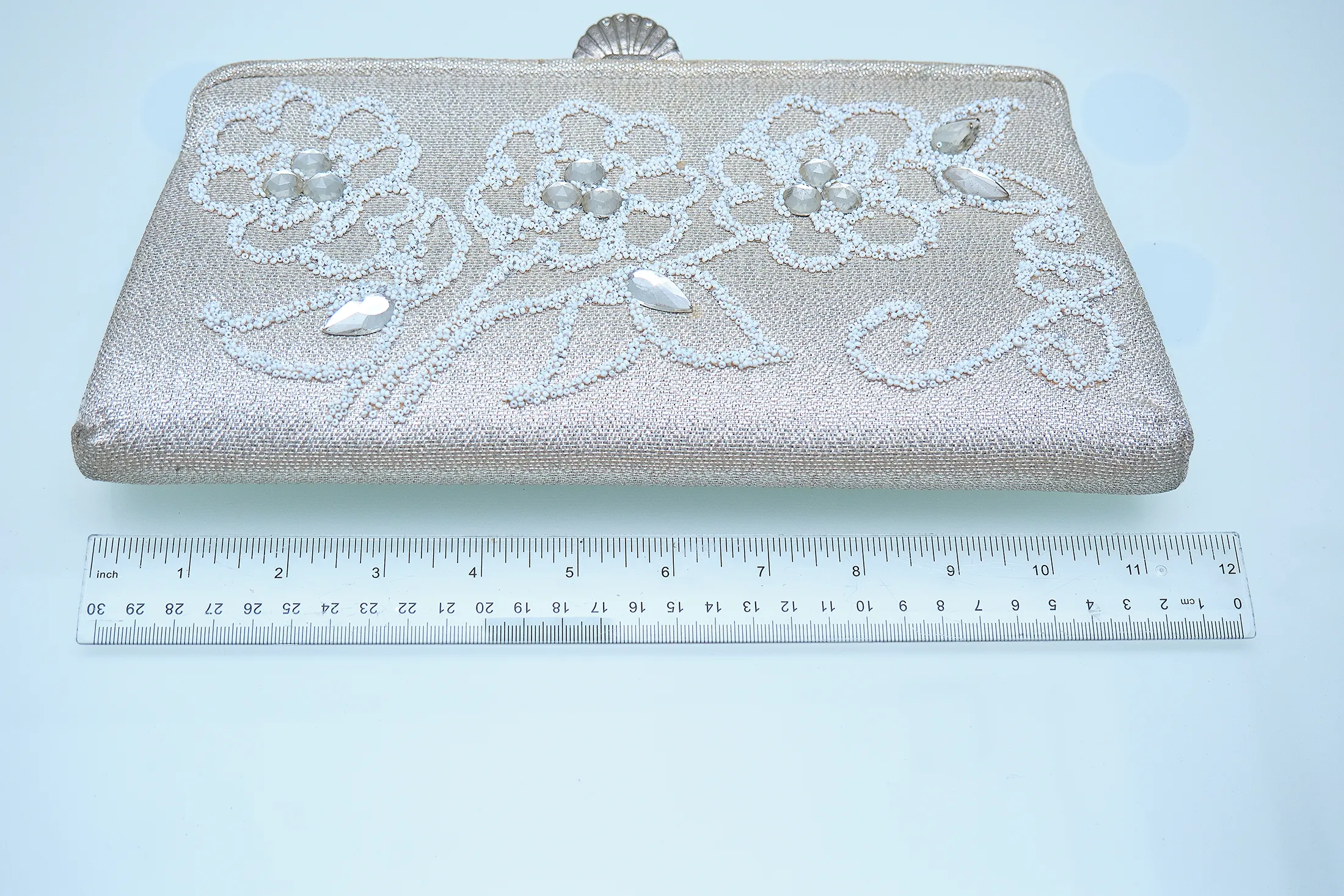 1950s/60s Hand-Beaded Evening Clutch Purse with Floral Sequin & Rhinestone Design - Image 5