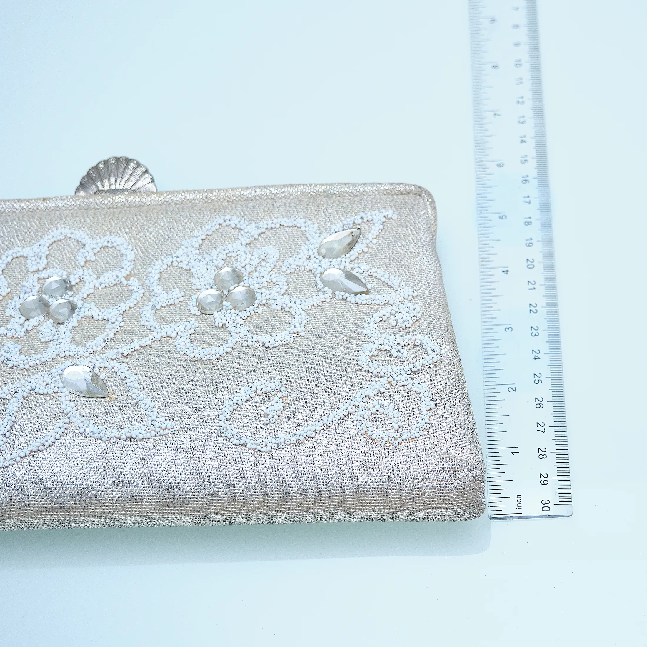 1950s/60s Hand-Beaded Evening Clutch Purse with Floral Sequin & Rhinestone Design - Image 4
