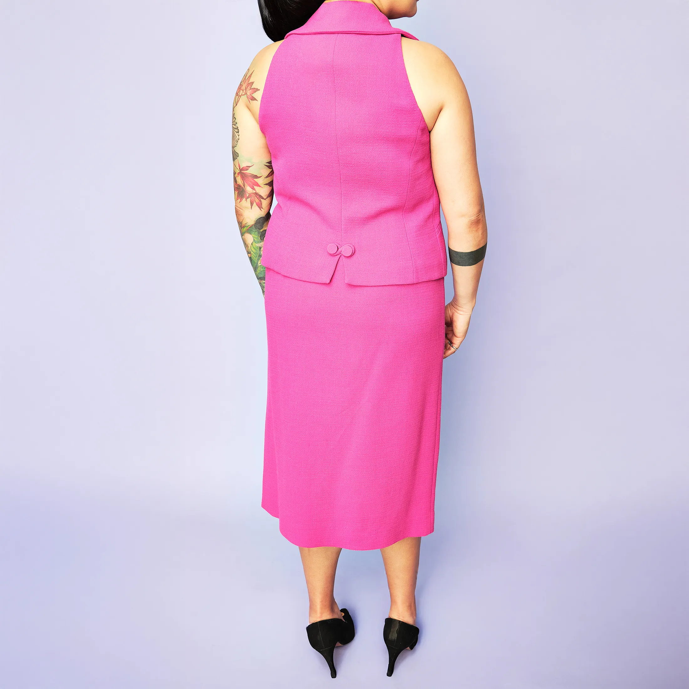 Late 1990s Emporio Armani Fuchsia Wool 3-Piece Skirt Suit – Size 12 - Image 4