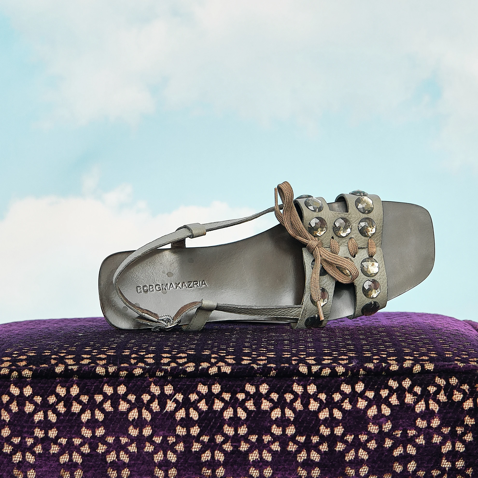 2000s BCBGMAXAZRIA Taupe Leather Faceted-Stone Lace-Up Flat Sandals, Modern US 7/7.5 - Image 3