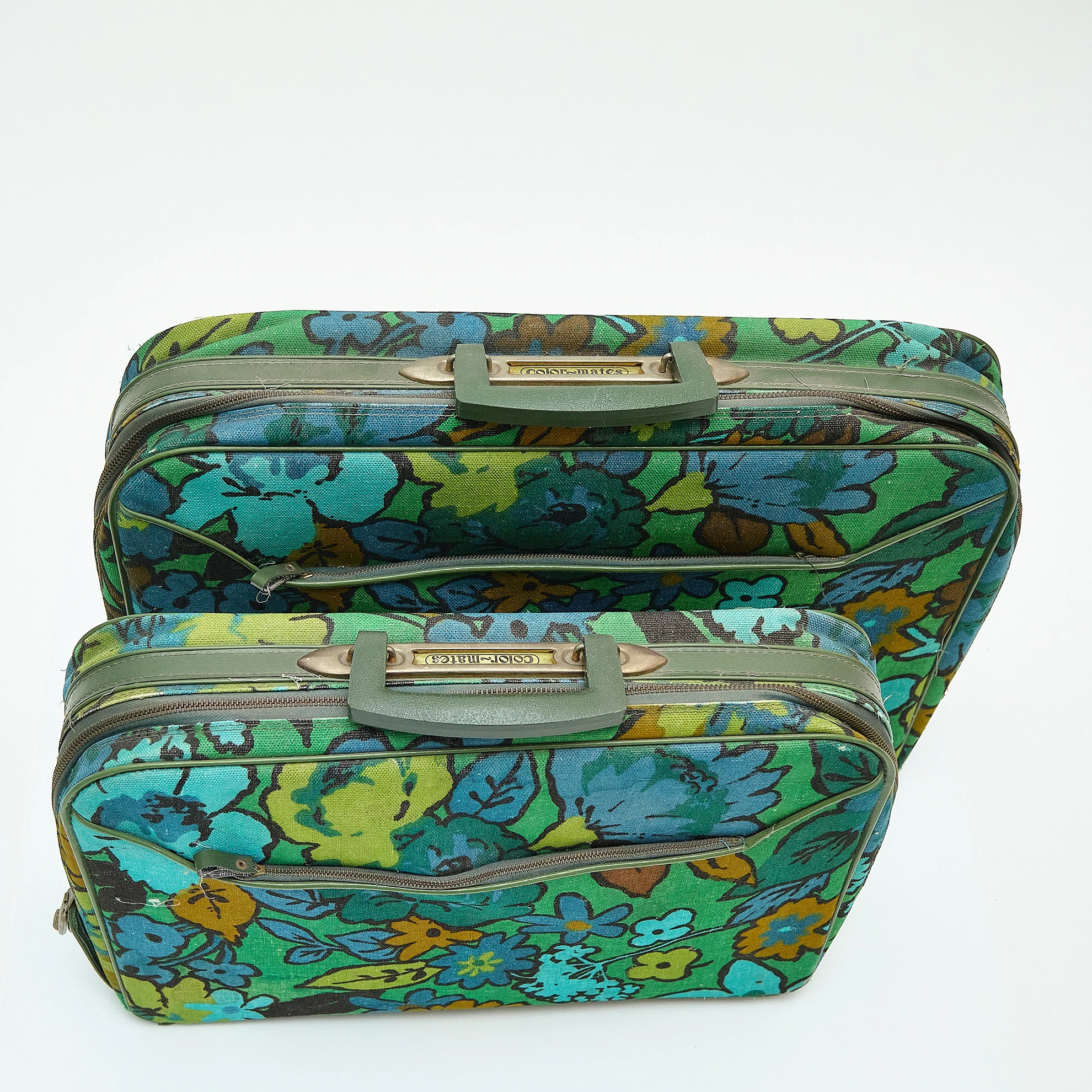1960s Color-Mates Turquoise Floral Two-Piece Luggage Set - Image 5