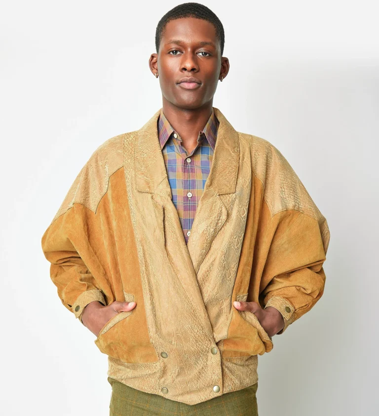 Late 1980s/Early 1990s G-III Leather Fashions Golden Tan Suede Dolman Jacket, Modern Unisex S/M