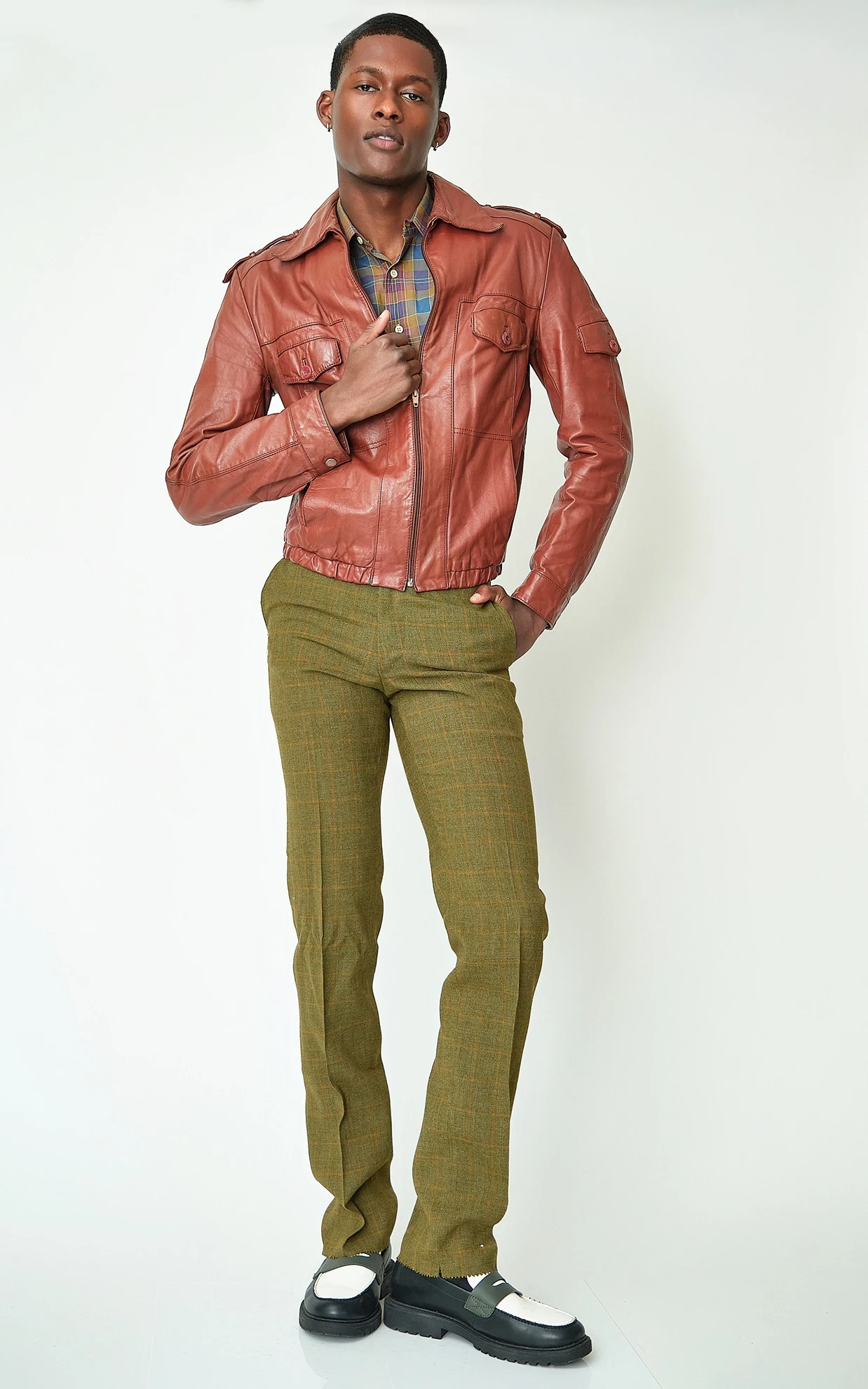 Late 1970s/Early 1980s Rust Brown Leather Military-Inspired Jacket, Modern Unisex S - Image 5