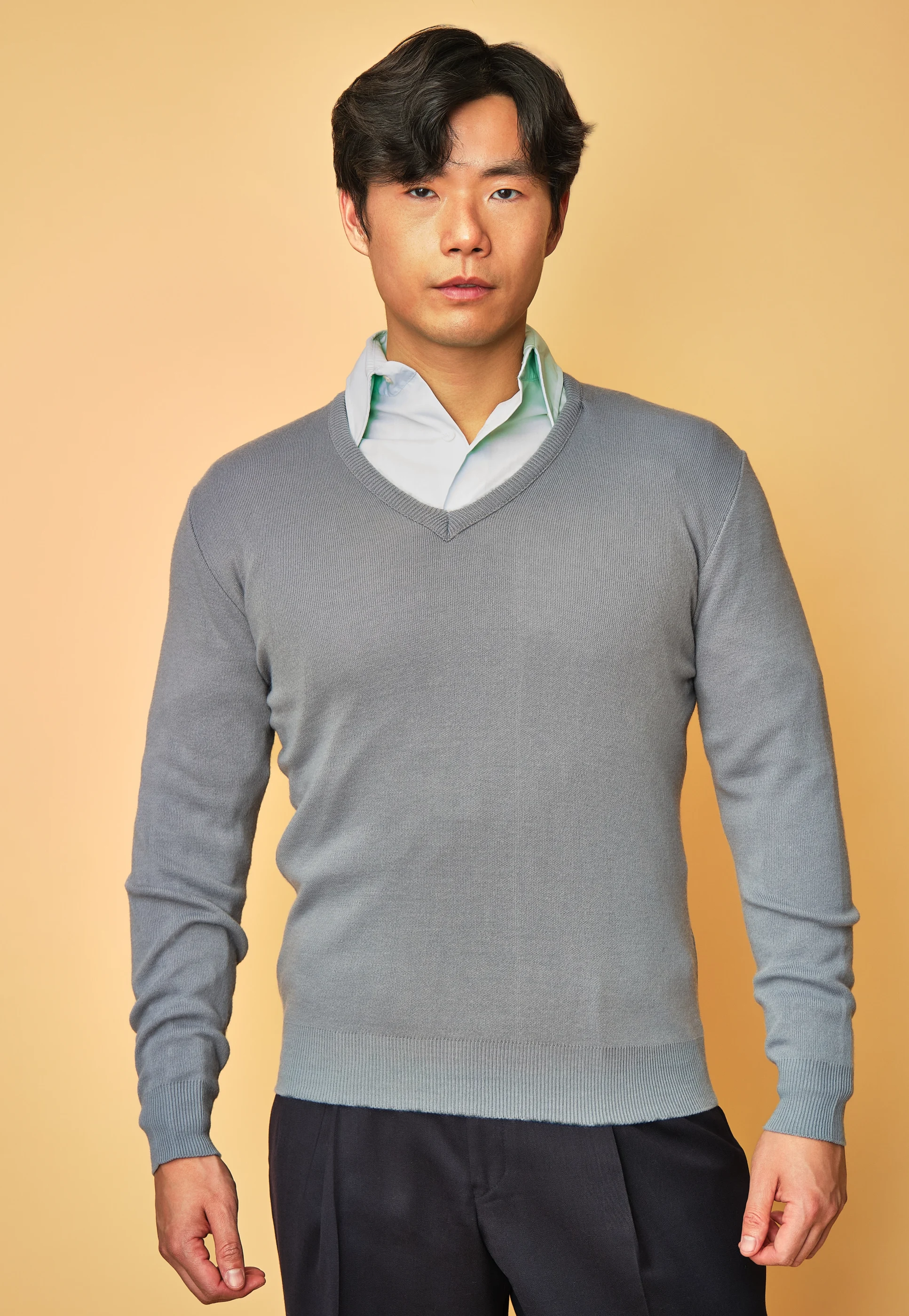 Deadstock Vintage Blair Light Gray V-Neck Sweater – Men’s Medium - Image 2