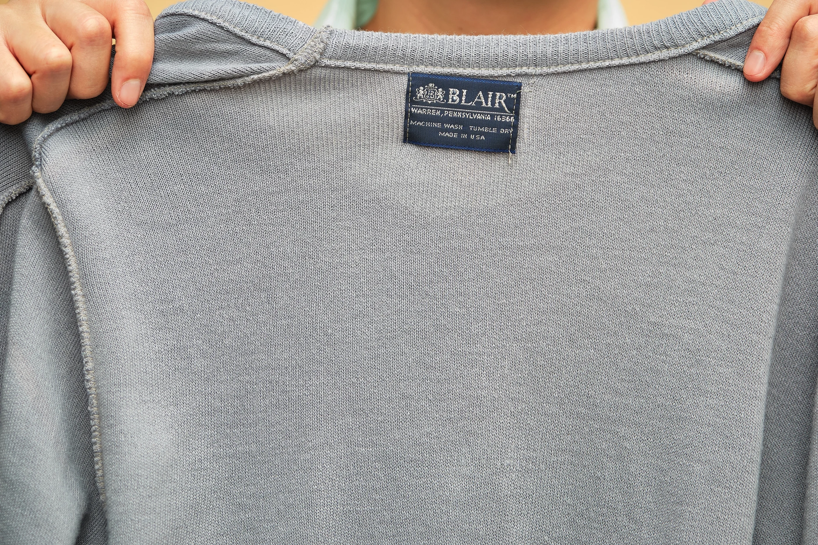 Deadstock Vintage Blair Light Gray V-Neck Sweater – Men’s Medium - Image 3