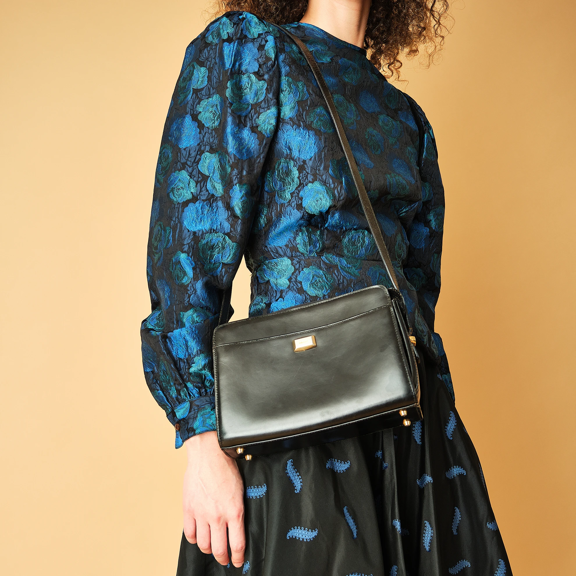 1980s/1990s Bally Black Leather Box Crossbody Bag - Image 7