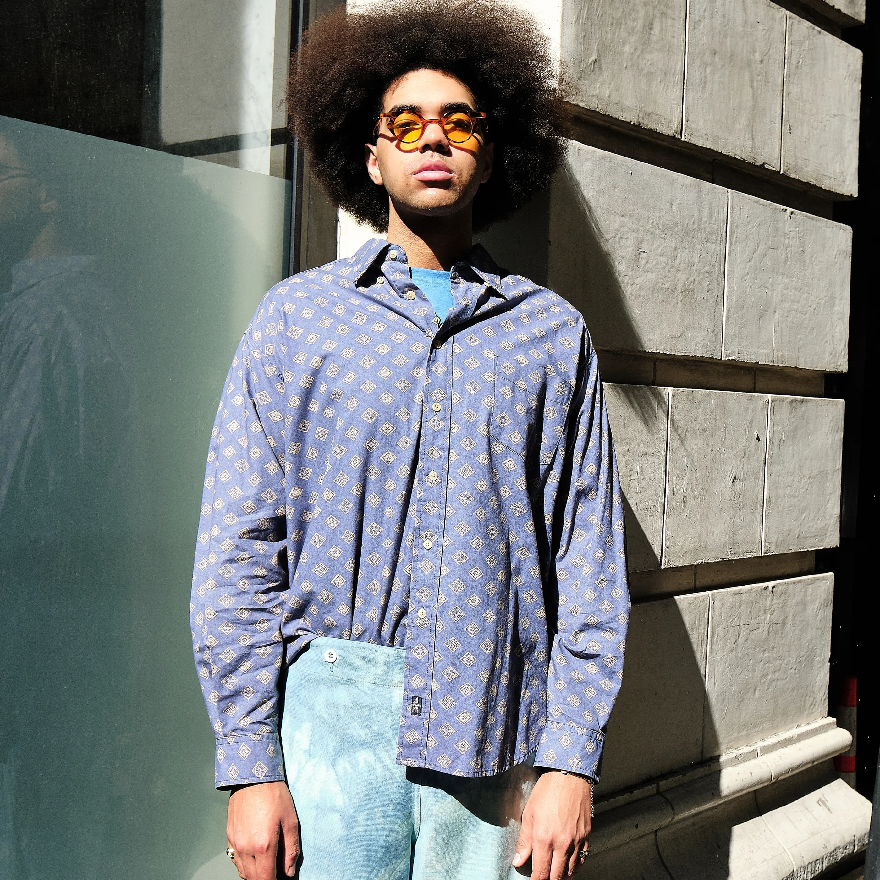 1990s Slate Blue Geometric Print Button-Front Shirt, Modern Men’s M/L - Image 4