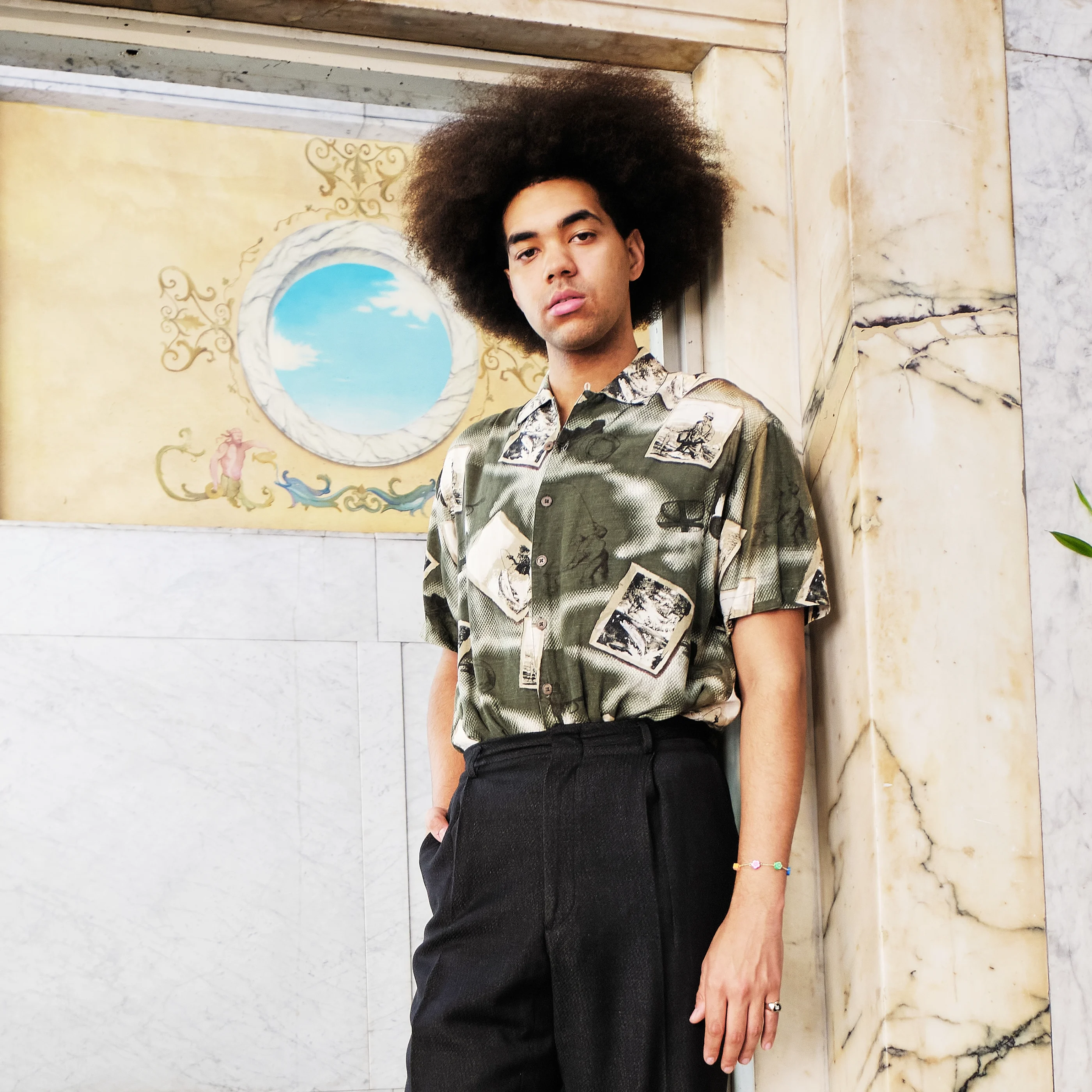 1990s Olive Scenic Collage Print Short-Sleeve Shirt, Modern Men’s M/L - Image 2