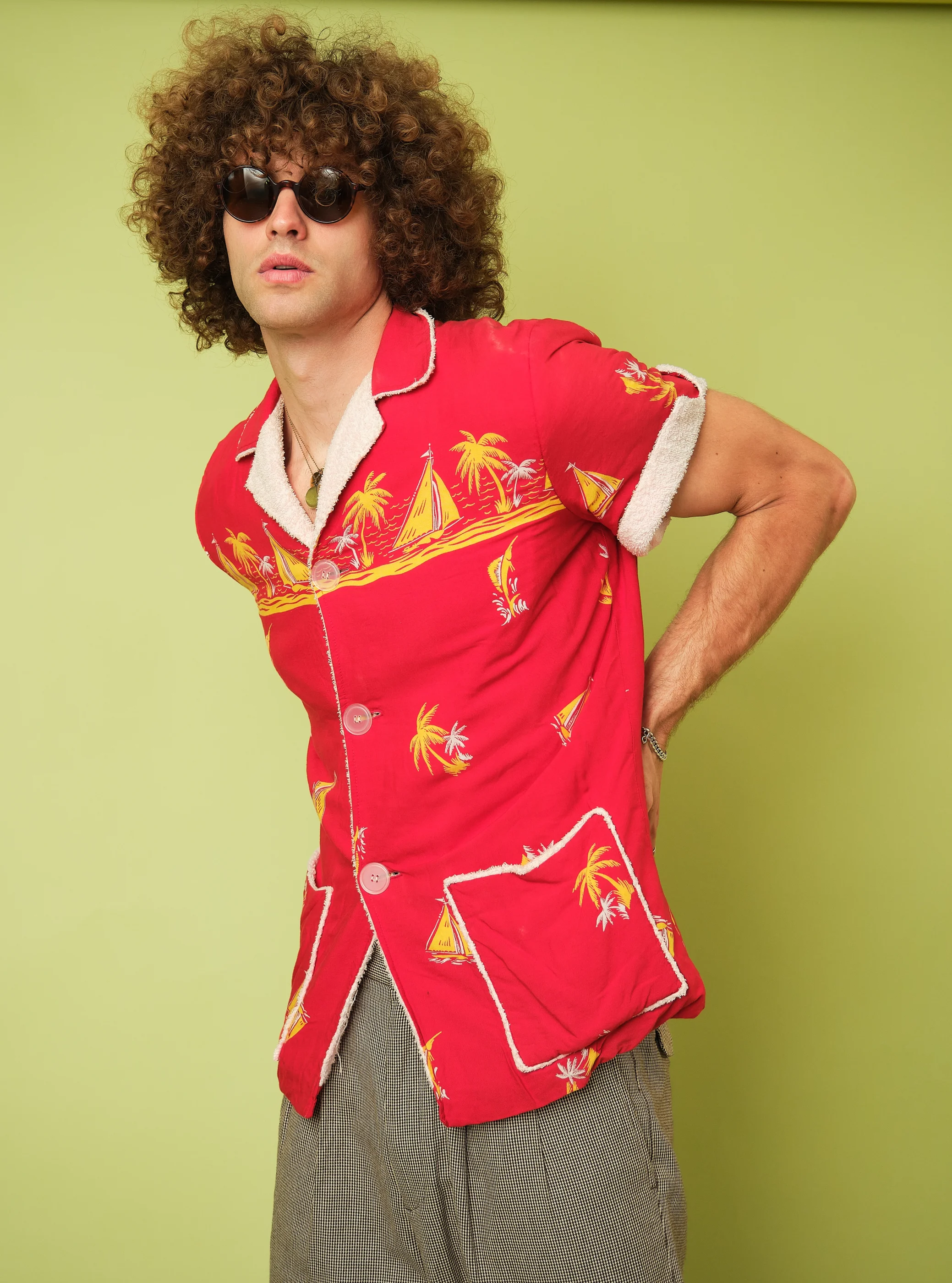 1950s/1960s Sun Casuals of Miami Red Sailboat Terry-Lined Cabana Shirt – Modern Men’s S/M to Slim M - Image 8
