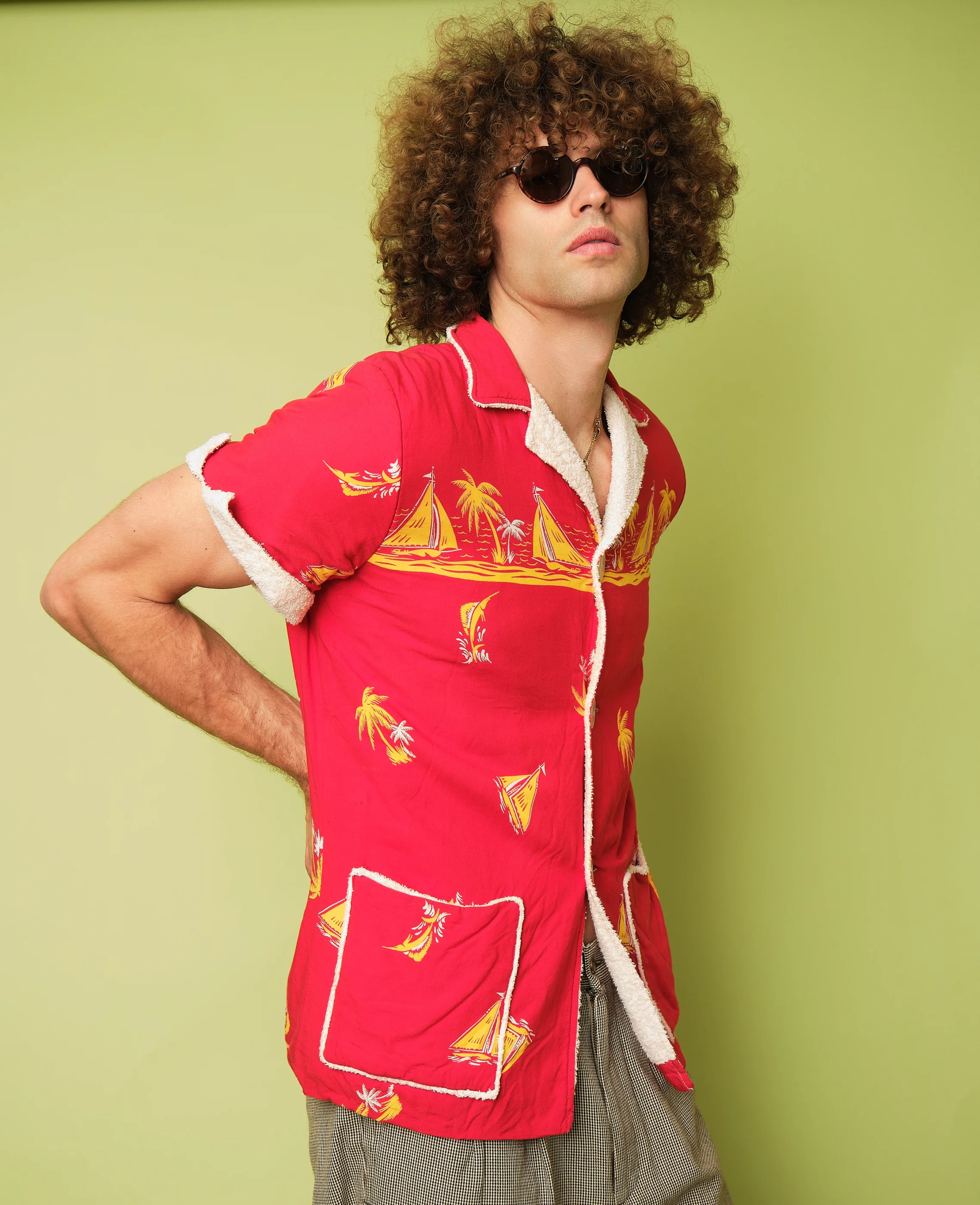 1950s/1960s Sun Casuals of Miami Red Sailboat Terry-Lined Cabana Shirt – Modern Men’s S/M to Slim M - Image 7