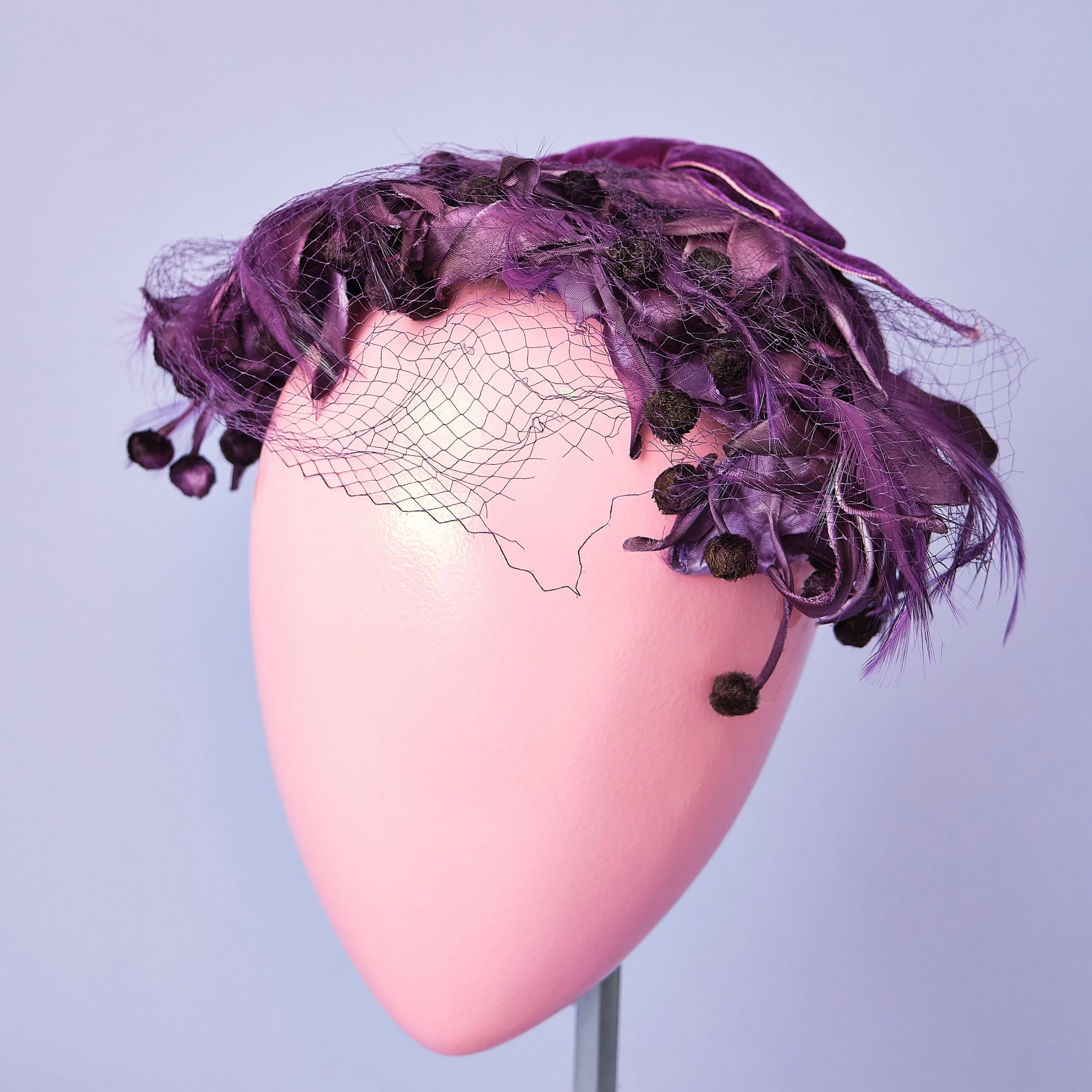 1950s/60s Purple Crushed Velvet Feather Cocktail Hat with Veil - Image 7