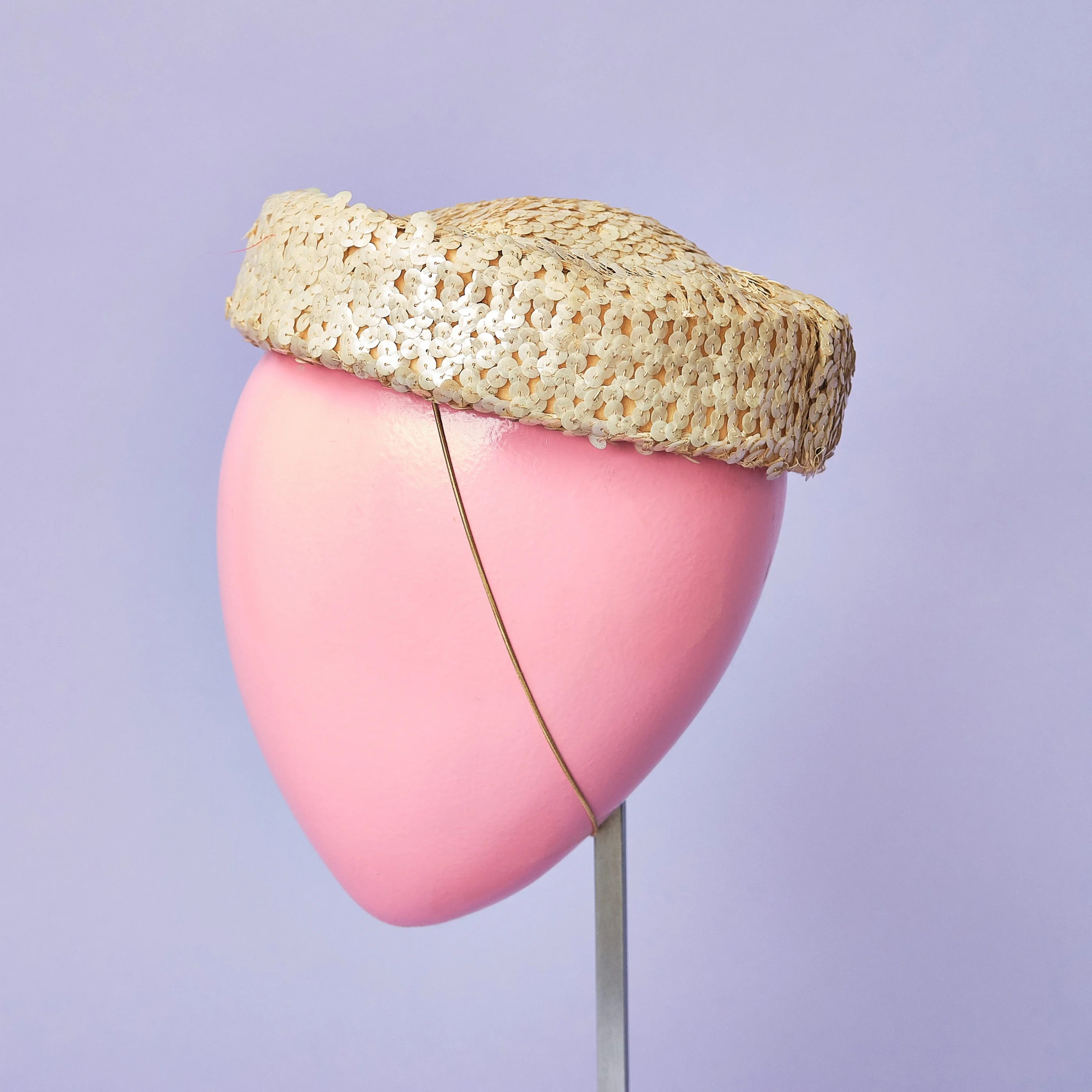 1960s Eva Mae Cream Sequin Pillbox Hat - Image 5