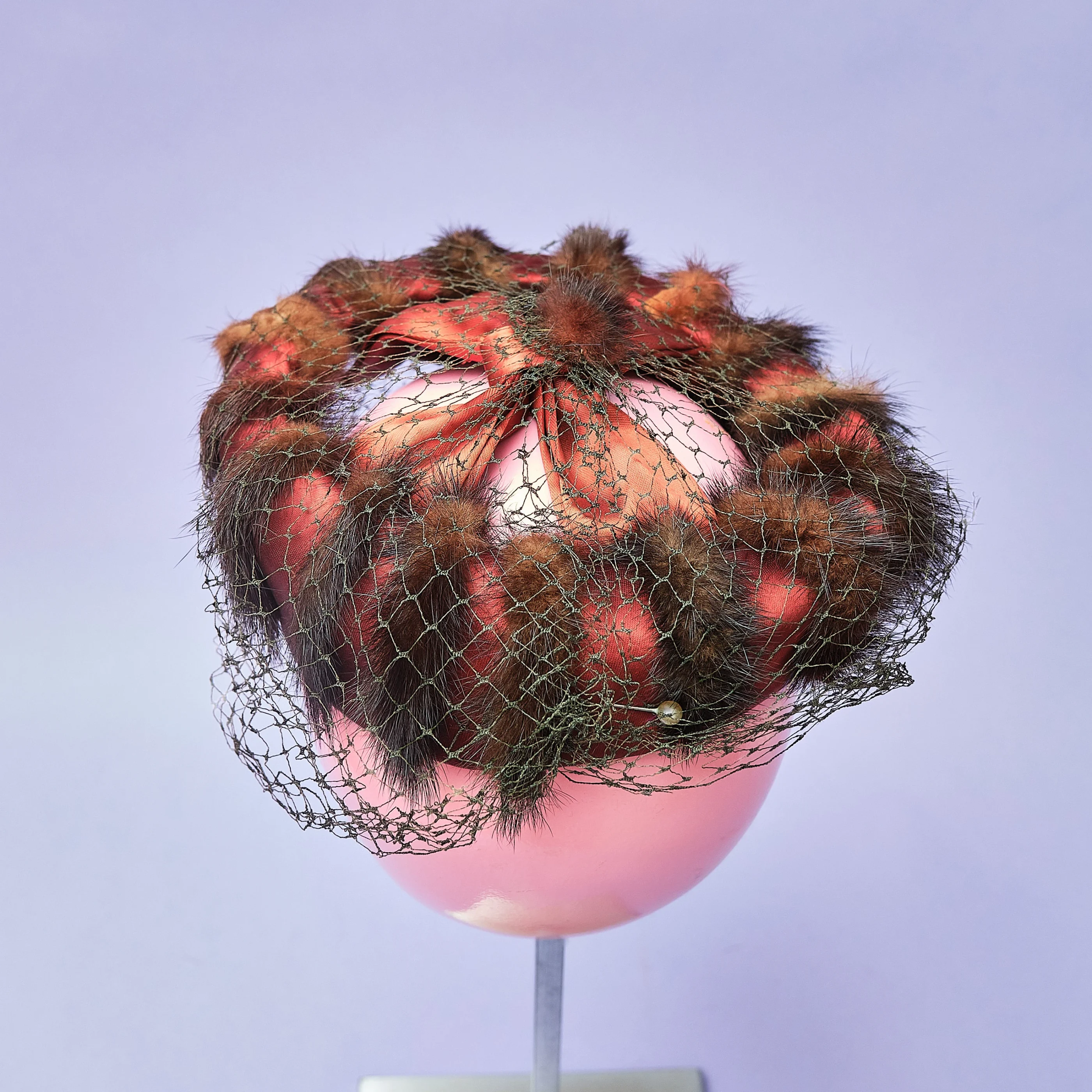 1950s/60s Rust Satin Mink-Trimmed Halo Cocktail Hat with Veil - Image 7