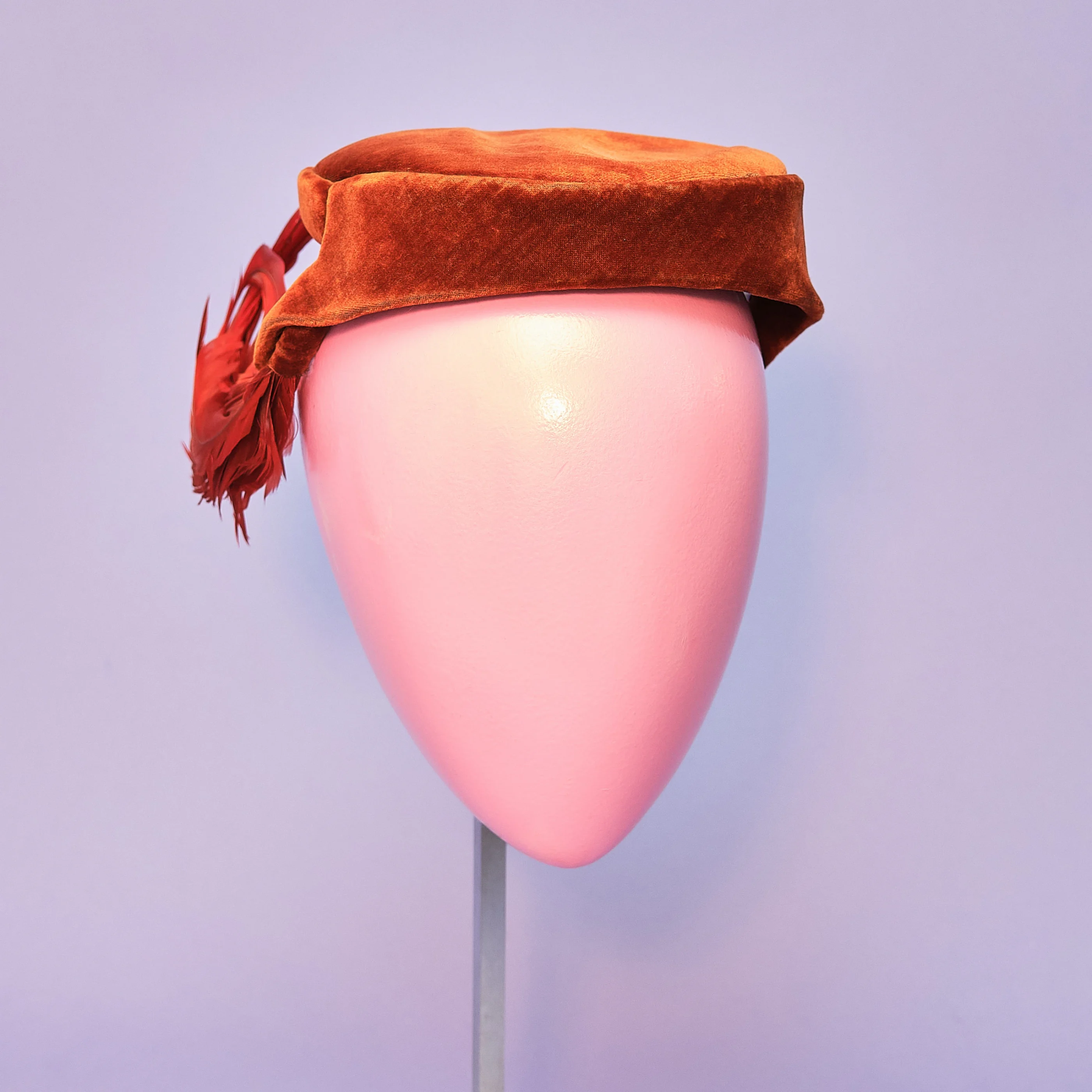 1940s/50s Mr. Arnold Burnt Orange Silk Velvet Feather Tilt Hat, Size XS/S - Image 8