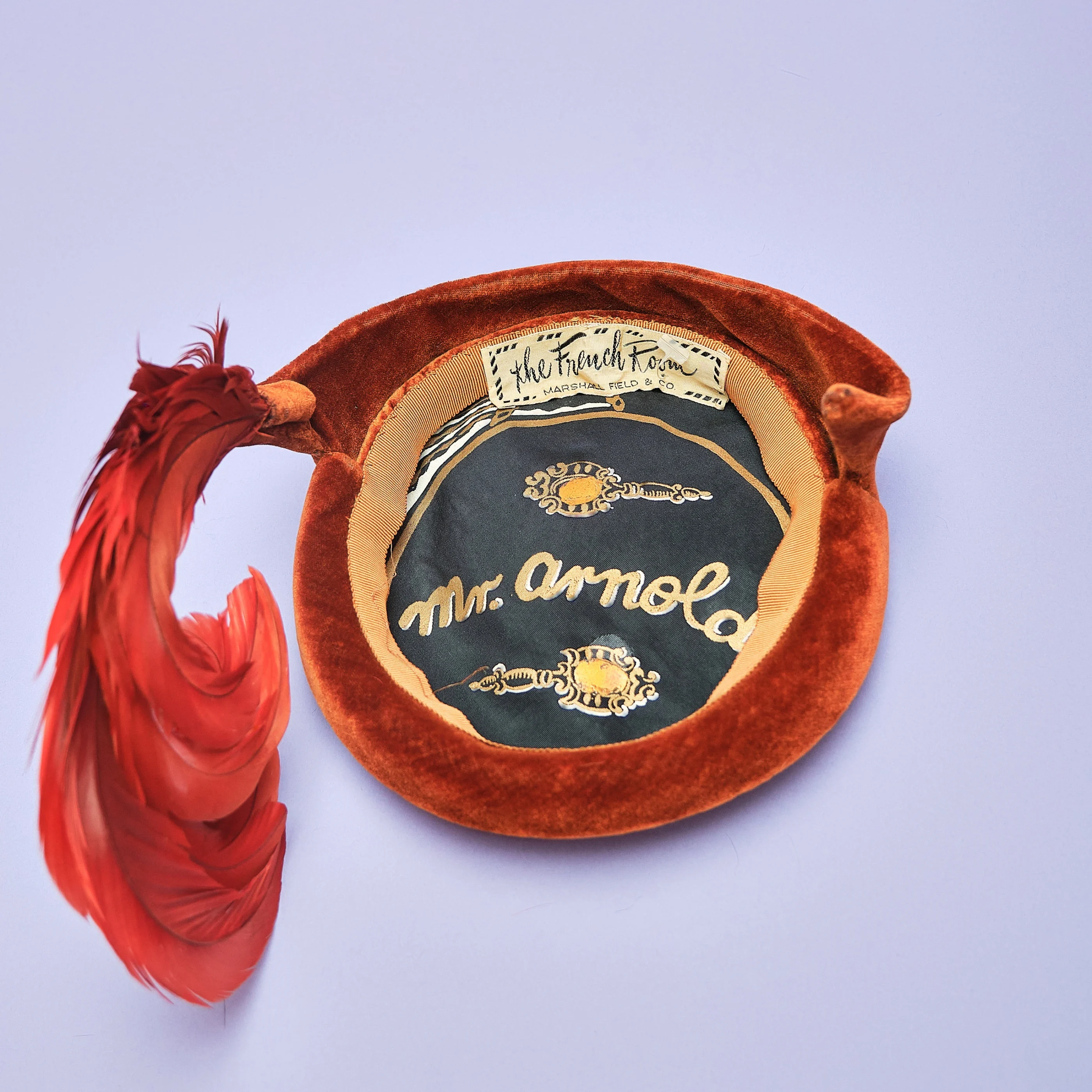 1940s/50s Mr. Arnold Burnt Orange Silk Velvet Feather Tilt Hat, Size XS/S - Image 4