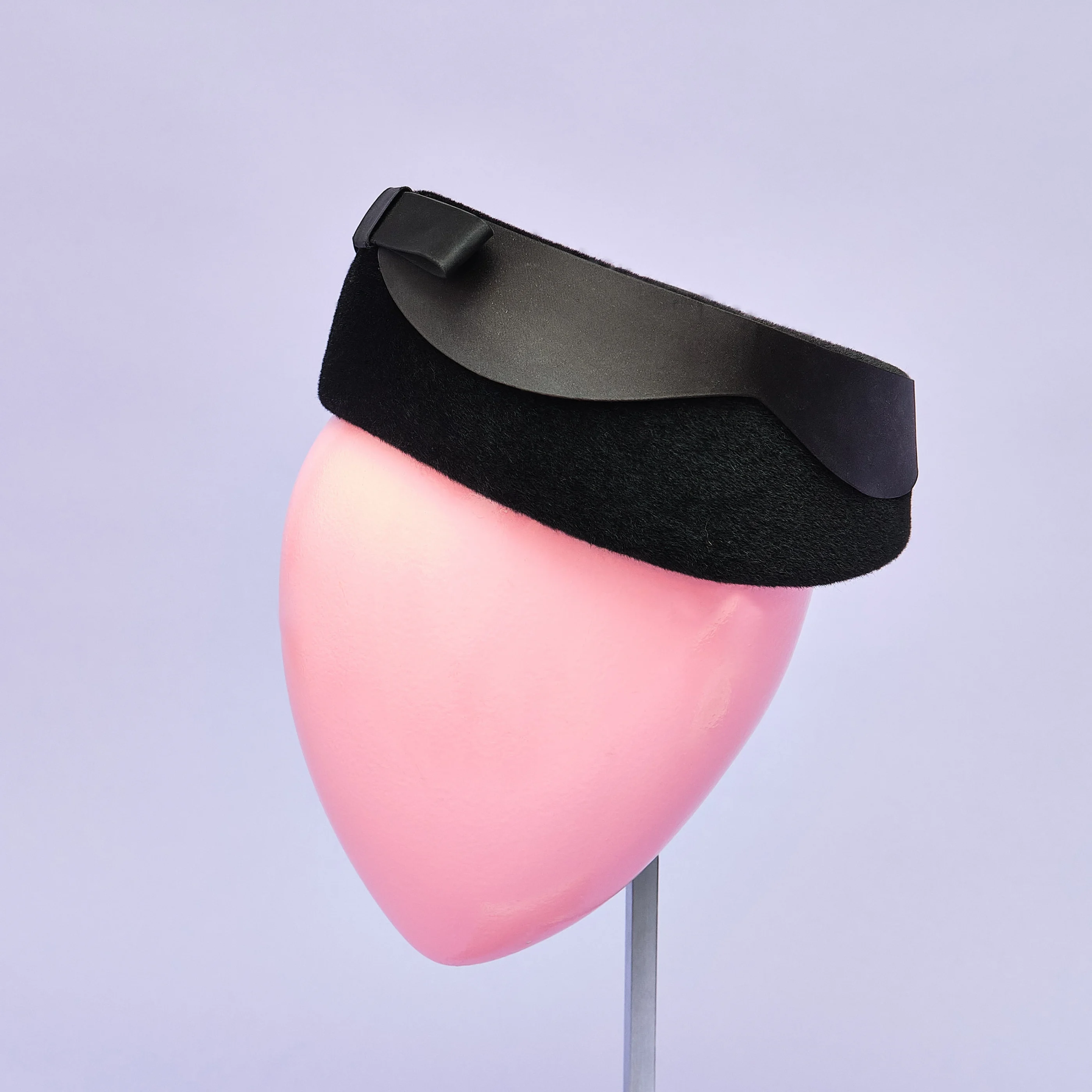 1960s Eva Mae Modes Black Fur Velour Pillbox Hat with Bow, Modern Hat Size M - Image 7